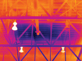 红外热像仪房顶受潮